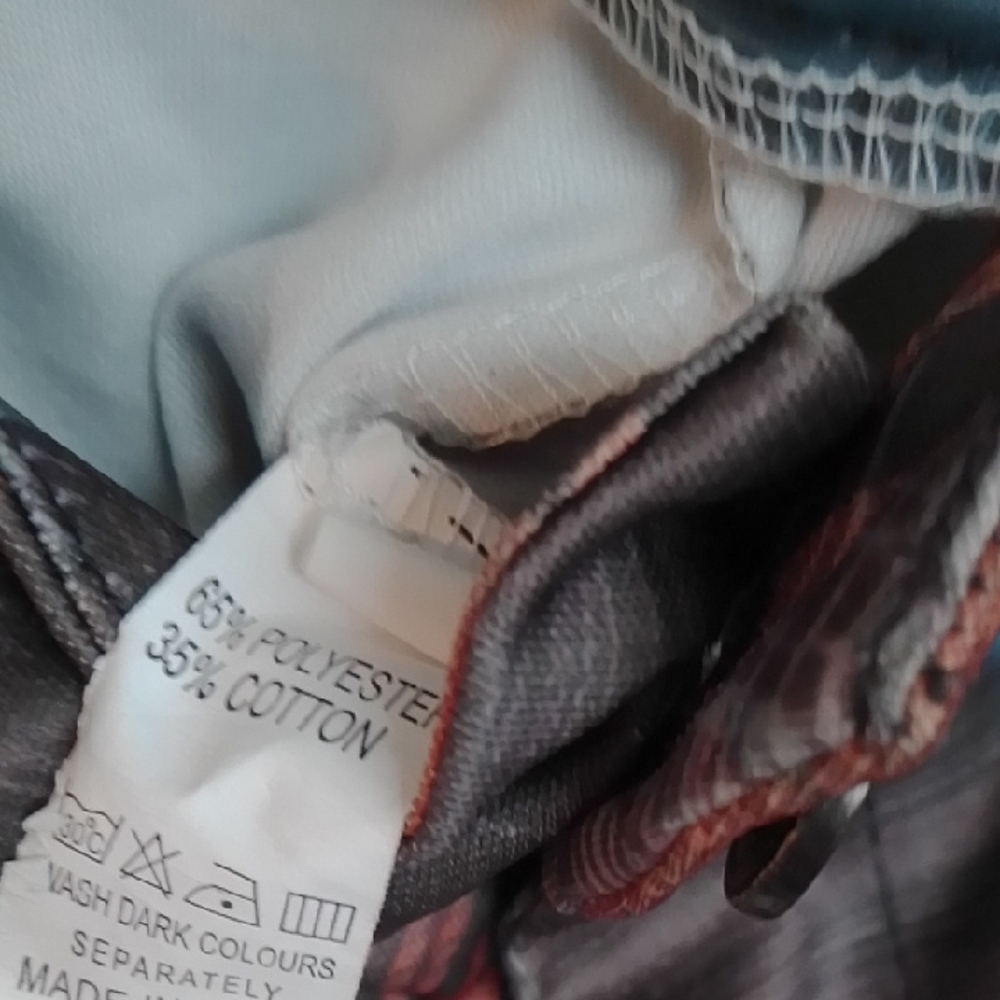 Colorful Floral Patterned Pants - Picture 2 of 8